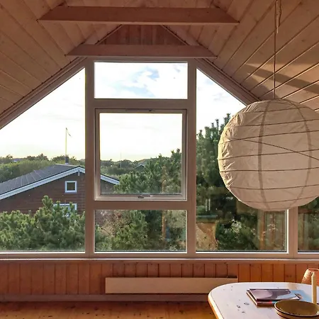 Three-bedroom In Thisted Hébergement de vacances