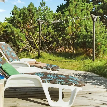 Three-bedroom In Thisted Hébergement de vacances *