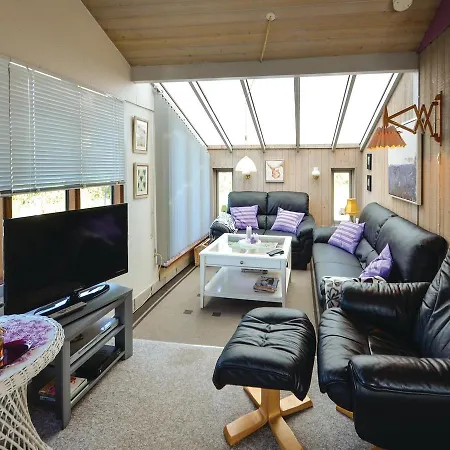 Three-bedroom In Thisted *